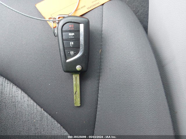 Toyota CAMRY LE 2020 4T1C11AK5LU958706 Image 11