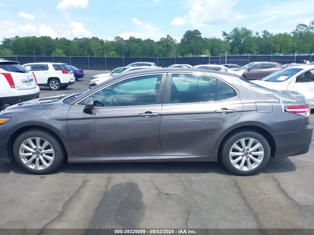 Toyota CAMRY LE 2020 4T1C11AK5LU958706 Image 14