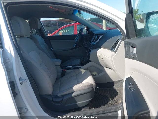 Hyundai TUCSON SEL 2018 KM8J3CA49JU712429 Image 5
