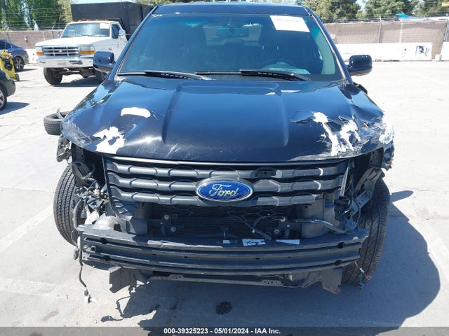 Ford Utility Police Interceptor 2016 1FM5K8AR6GGB65737 Image 6