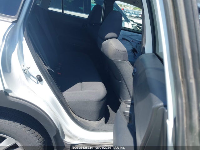 Toyota Corolla Cross Le 2022 7MUCAAAG2NV001852 Image 8