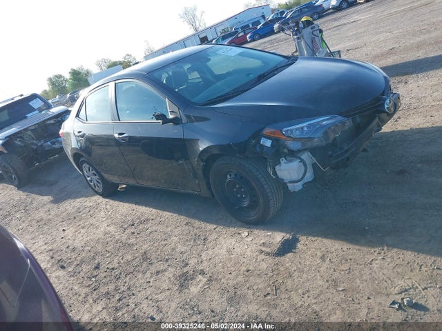 Toyota COROLLA LE 2017 2T1BURHE0HC910492 главное изображение