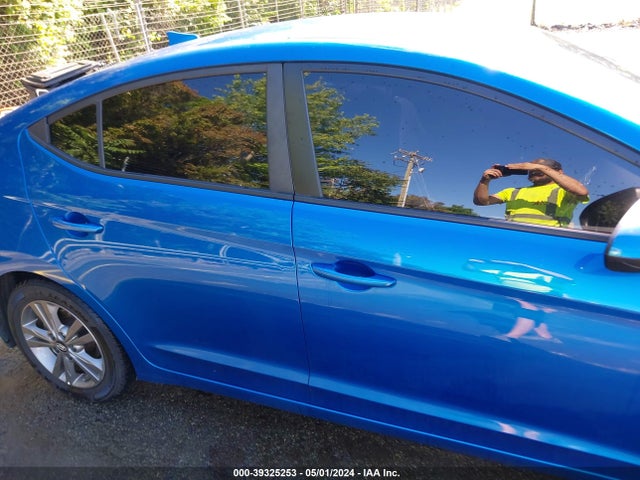 Hyundai ELANTRA SEL 2018 5NPD84LF3JH299358 Image 14
