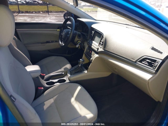 Hyundai ELANTRA SEL 2018 5NPD84LF3JH299358 Image 5