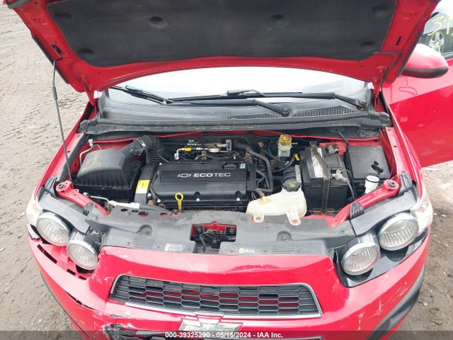 Chevrolet Sonic Ls Auto 2015 1G1JA6SH8F4150021 Image 10