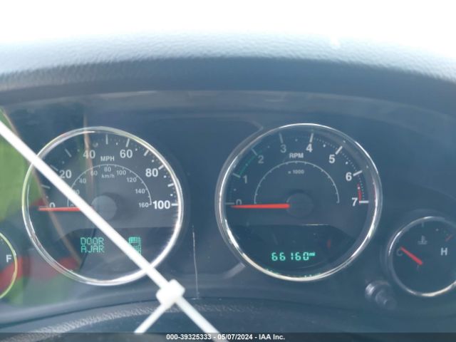 1C4BJWDG9FL609546 Jeep Wrangler Unlimited Sport