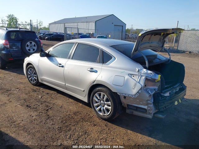 Nissan Altima 2.5 S 2014 1N4AL3AP7EN359323 Image 3