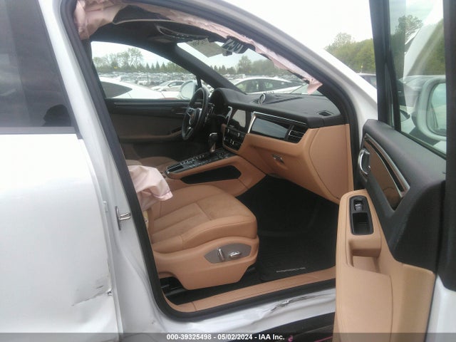 2021 PORSCHE MACAN WP1AA2A5XMLB09396 Photo 4