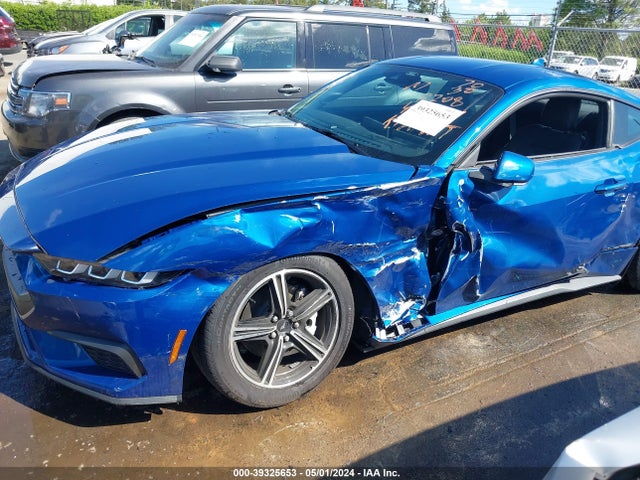 Ford Mustang Ecoboost Fastback 2024 1FA6P8TH2R5122208 Image 6