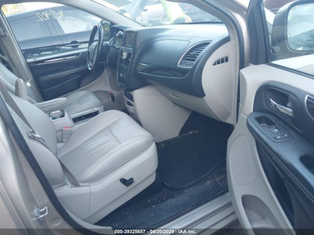 2C4RC1CG8ER409745 Chrysler Town & Country Touring-l