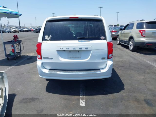 2C4RDGCG0JR205676 Dodge Grand Caravan Sxt