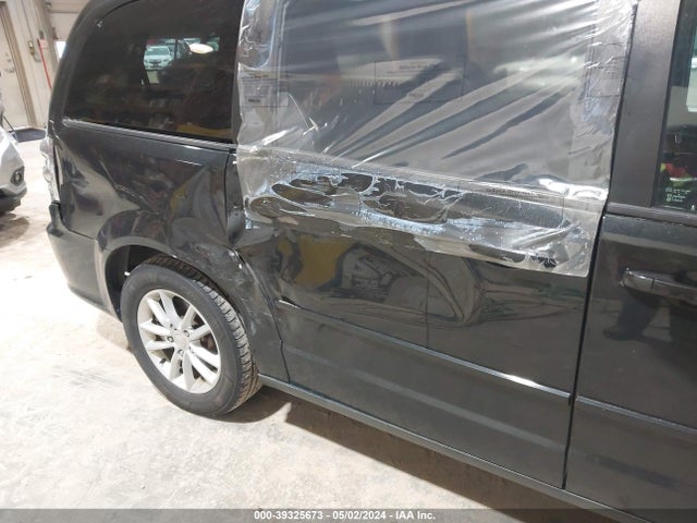2C4RDGBGXFR604975 Dodge Grand Caravan Se/sxt