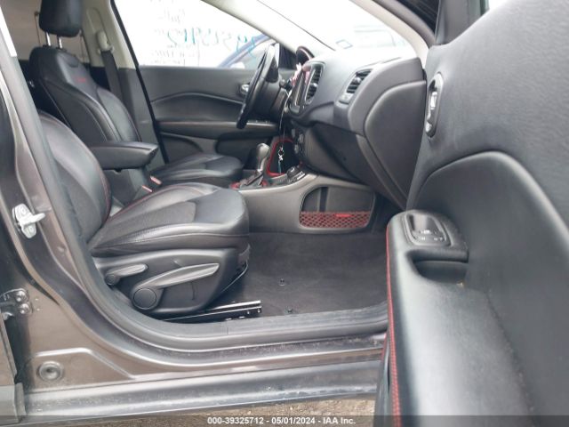 3C4NJDDB4LT122034 Jeep Compass Trailhawk 4x4