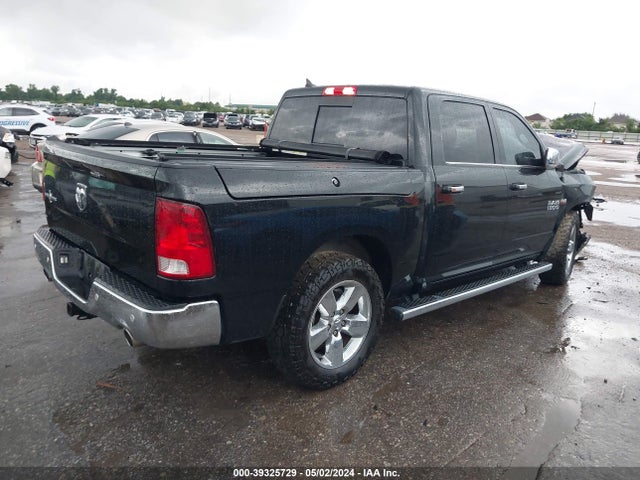 1C6RR6LT0JS266525 RAM 1500 Lone Star Silver  4x2 5'7 Box