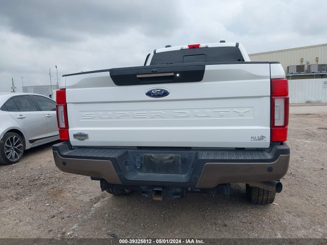 Ford F-250 King Ranch 2022 1FT7W2BN7NEE32418 Image 16