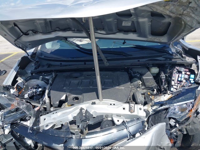 Toyota COROLLA LE 2018 2T1BURHEXJC027277 Image 10