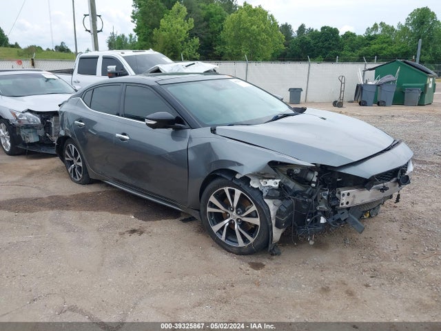 2017 1N4AA6AP4HC410199 main image