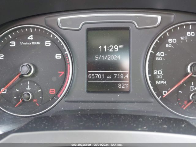 WA1ECCFS9HR010647 Audi Q3 2.0t Premium