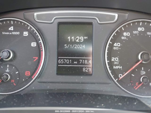 WA1ECCFS9HR010647 Audi Q3 2.0t Premium