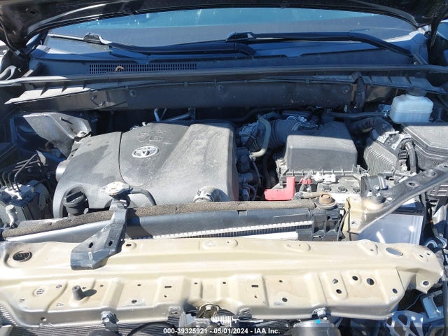 Toyota Highlander Se 2019 5TDJZRFH1KS607438 Image 10