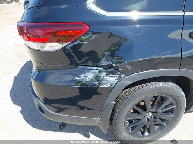 Toyota Highlander Se 2019 5TDJZRFH1KS607438 Image 17