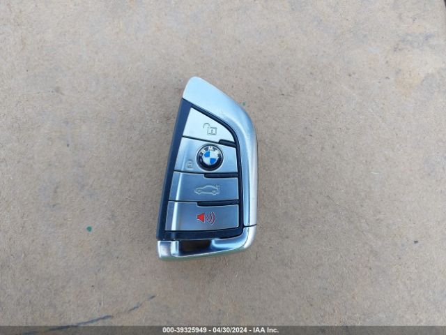 2019 BMW 740E WBA7J2C55KB246416 Photo 10