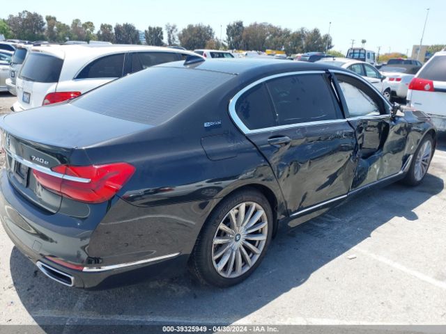 2019 BMW 740E WBA7J2C55KB246416 Photo 3