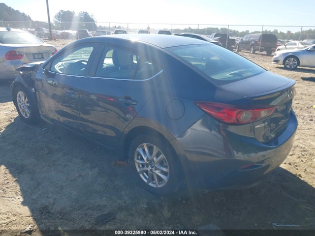 Mazda Mazda3 I Touring 2015 3MZBM1V73FM181249 Image 3