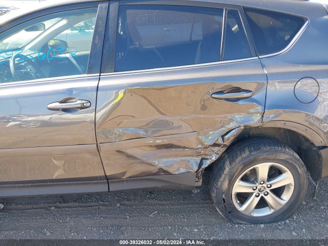 Toyota Rav4 Xle 2015 JTMRFREV0FJ049524 Image 6