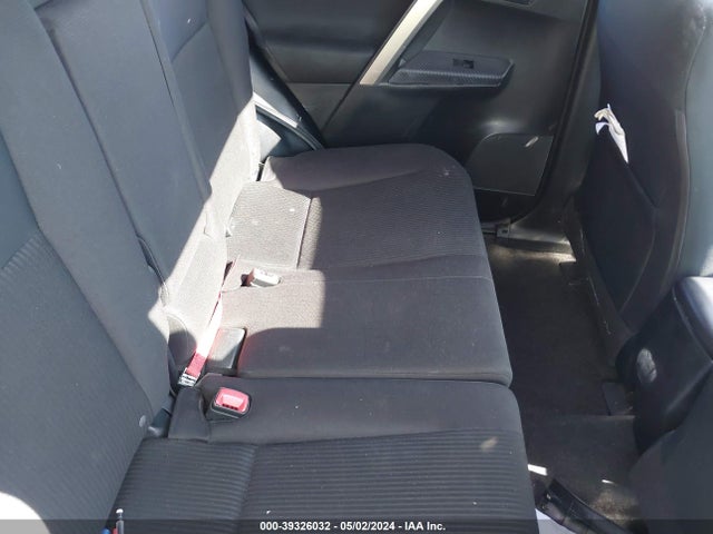 Toyota Rav4 Xle 2015 JTMRFREV0FJ049524 Image 8