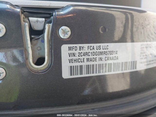 2C4RC1DG0MR570314 Chrysler Voyager Lxi