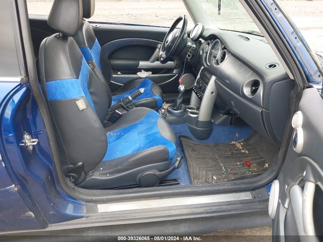 2003 MINI COOPER S WMWRE33463TD60711 Photo 4