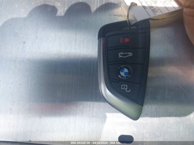 3MW5R1J03N8C26821 BMW 330I
