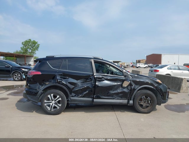 Toyota RAV4 LE 2017 2T3ZFREV1HW346225 Image 14