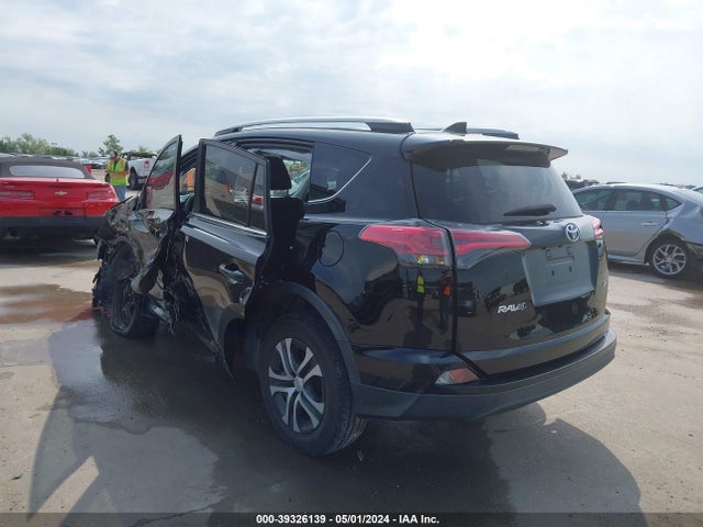 Toyota RAV4 LE 2017 2T3ZFREV1HW346225 Image 3