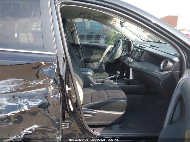 Toyota RAV4 LE 2017 2T3ZFREV1HW346225 Image 5