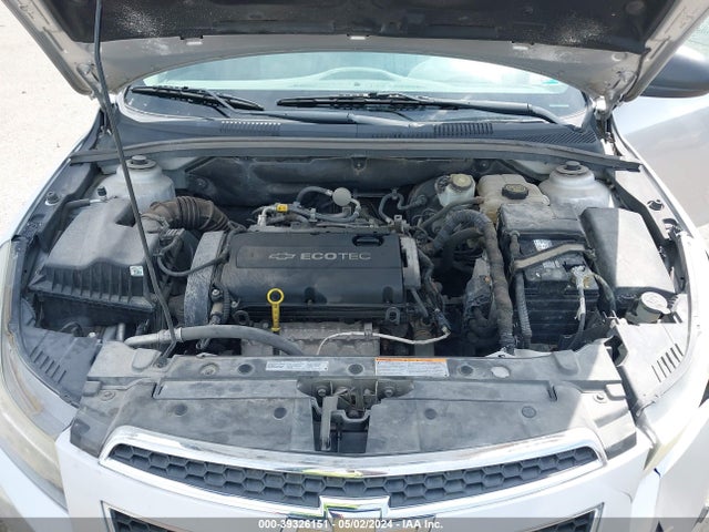 Chevrolet Cruze Ls Manual 2014 1G1PB5SH3E7202847 Image 10