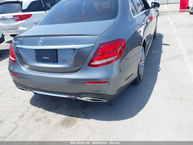 WDDZF4JB7HA050936 Mercedes-Benz E 300