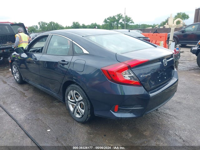 Honda Civic Lx 2018 2HGFC2F5XJH589301 Image 3