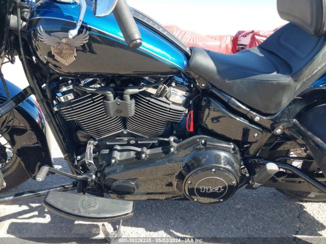 2018 HARLEY-DAVIDSON FLHCS 1HD1YPK14JC043590 Photo 8