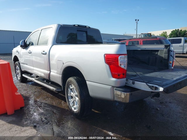 1N6BA1F28GN503824 Nissan Titan Xd Sl Diesel