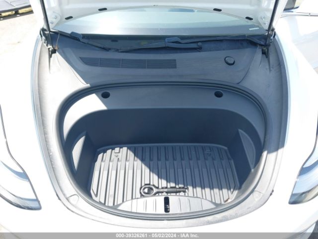 5YJ3E1EB2KF511518 Tesla Model 3 Long Range/performance