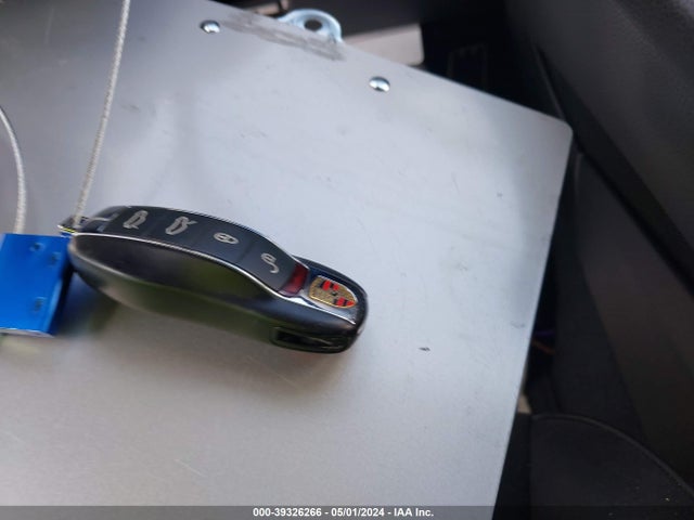 2019 PORSCHE 718 BOXSTER WP0CB2A81KS228250 Photo 10