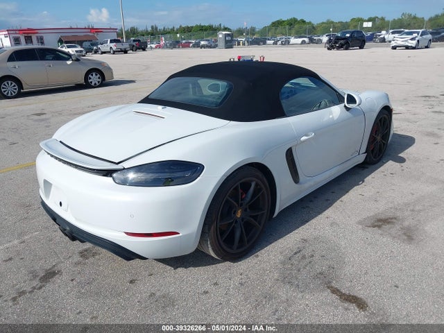 2019 PORSCHE 718 BOXSTER WP0CB2A81KS228250 Photo 3