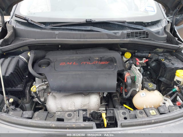 2018 FIAT 500X ZFBCFXCB5JP638810 Photo 9