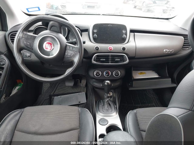 2018 FIAT 500X ZFBCFXCB5JP638810 Photo 4