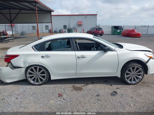 1N4AL3AP1HC475102 Nissan Altima 2.5 S