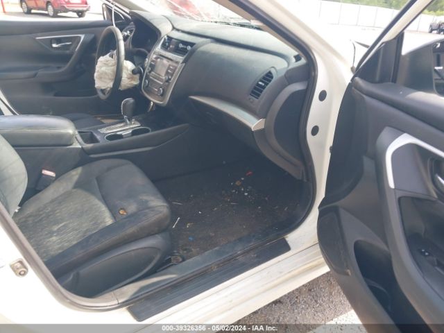 1N4AL3AP1HC475102 Nissan Altima 2.5 S