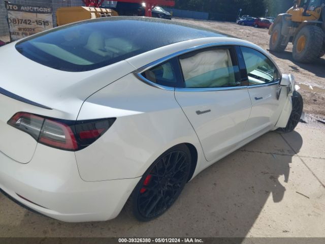 5YJ3E1EB2KF470095 Tesla Model 3 Long Range/performance