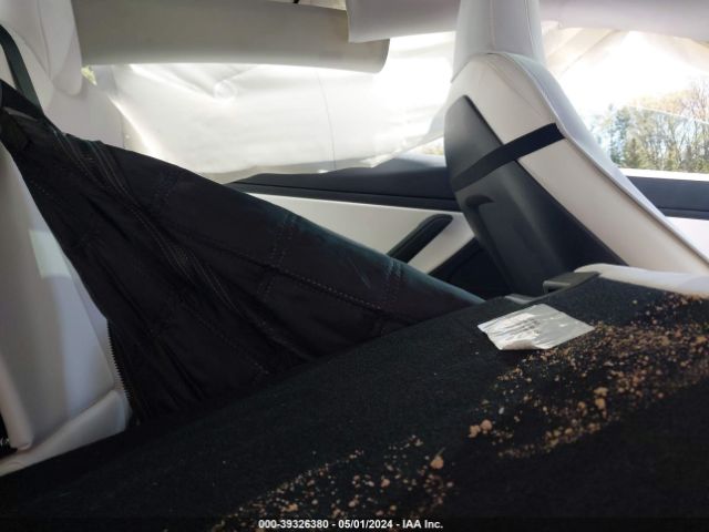 5YJ3E1EB2KF470095 Tesla Model 3 Long Range/performance